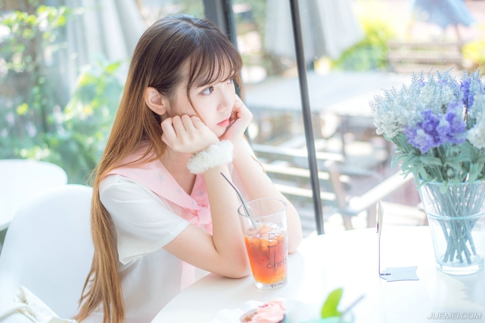 “哦？”刘璝眉头一皱，这来的时机未免也太巧了吧？